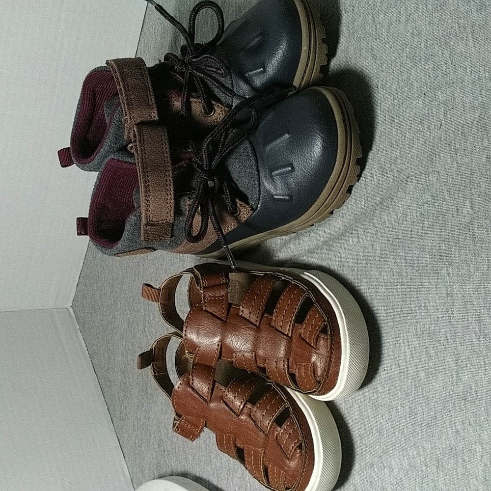Boys Carter boots boys OshKosh B'gosh sandals